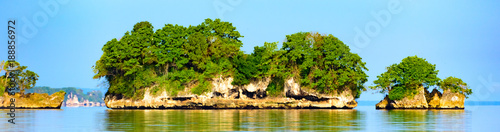 green island in the ocean