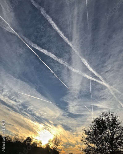 Jet Contrails