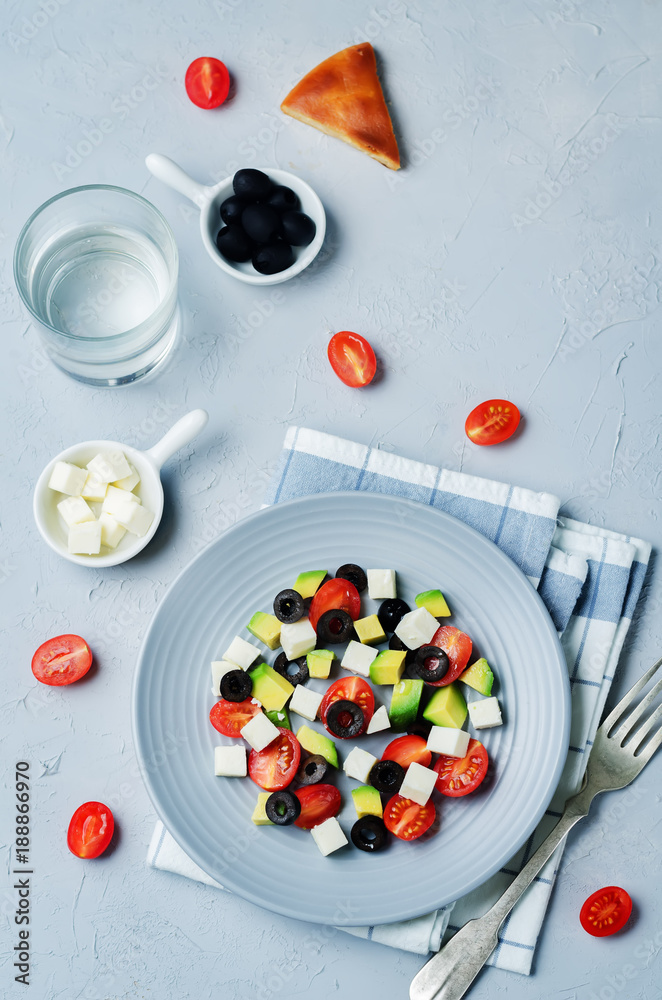 Avocado tomato black olives feta cheese salad Avocado tomato black olives feta cheese salad