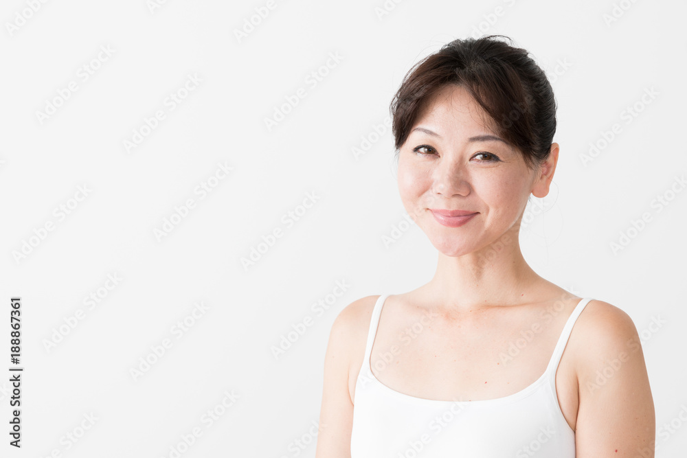 女性 スキンケアイメージ 女性 スキンケアイメージ