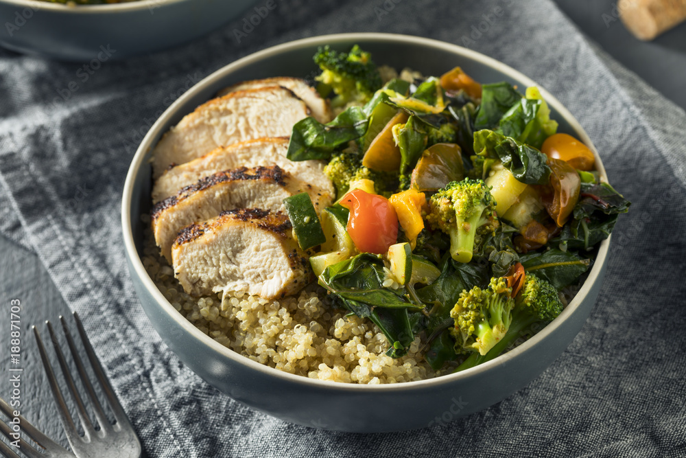 Healthy Chicken and Quinoa Bowl