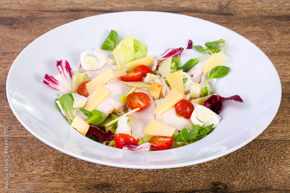 Salad with ham