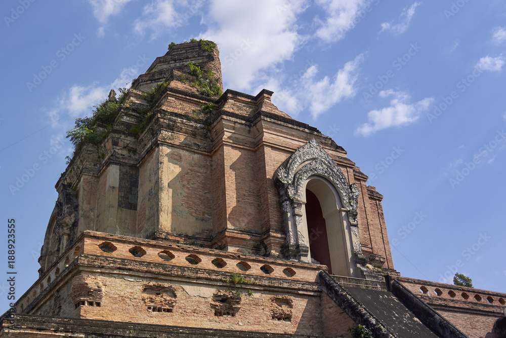 Wat Chedi Luang temple and grounds, Chiang Mai, Thailand