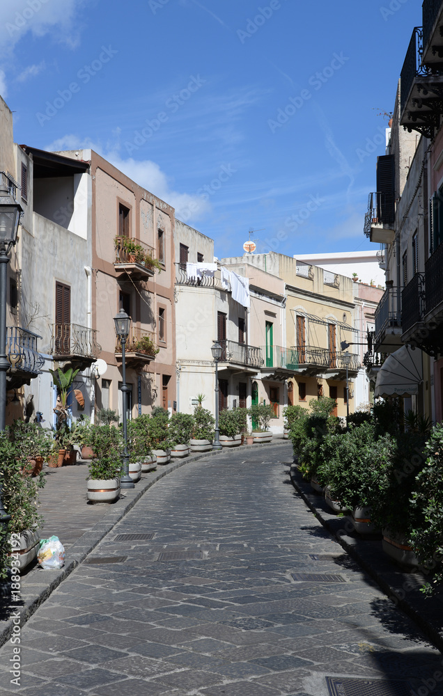 Fototapeta premium Gasse auf Lipari