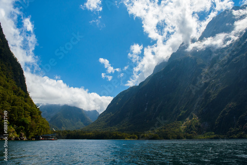 milford sound, New Zealand © shirophoto