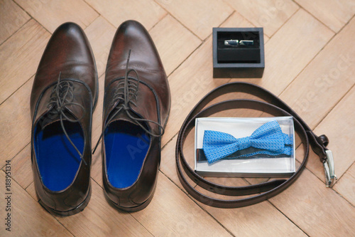 Men's wedding accessories bow tie, cufflinks and vintage leather shoes