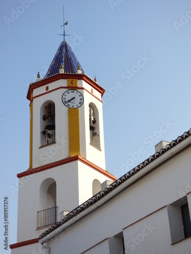 Yunquera, pueblo de Málaga en Andalucía (España). Situado al oeste de la provincia, se extiende desde el Peñón de los Enamorados y el Tajo de la Caina, en la Sierra de las Nieves photo