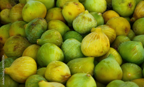 Fresh healthy figs background