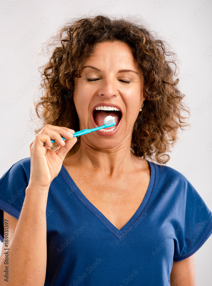 Brush my teeths and keep my beautiful smile Brush my teeths and keep my beautiful smile