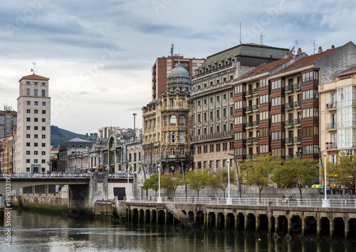 Spanien - Baskenland - Bilbao - Rio Nervion © rudiernst