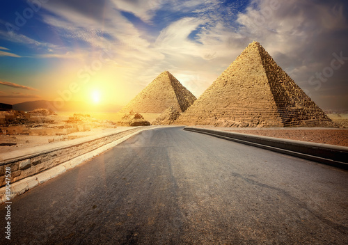 Asphalted road to Giza