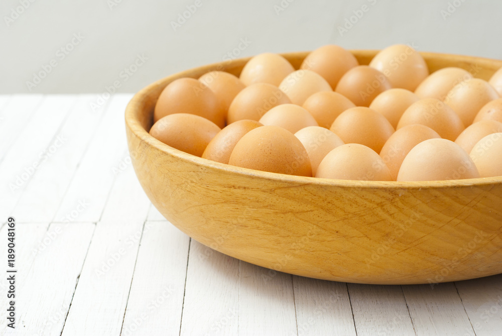 Eggs Eggs