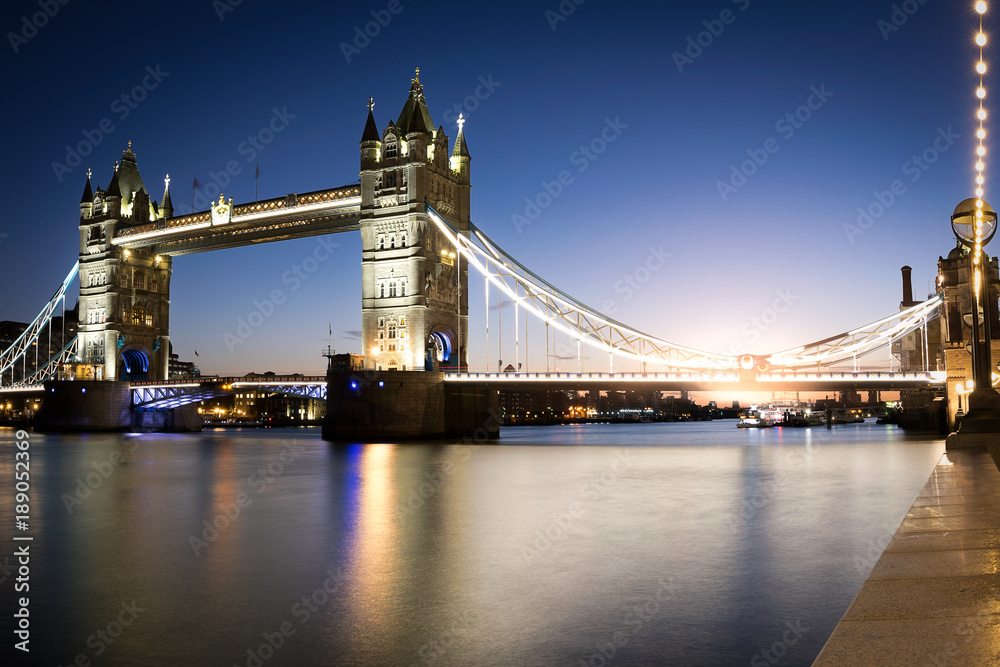 Fototapeta London Bridge sunrise