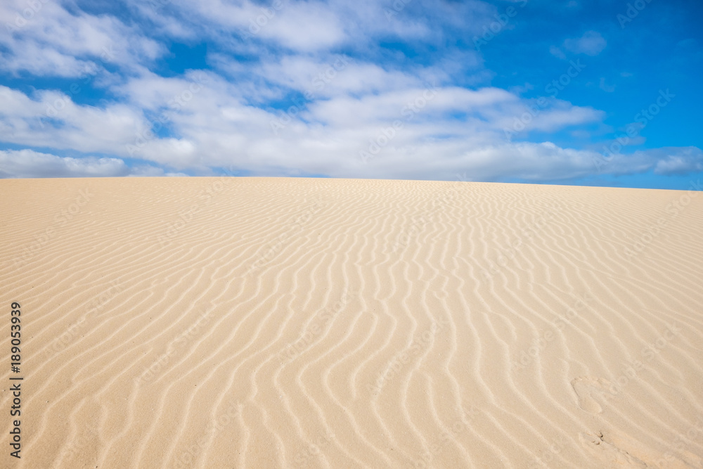 Naklejka premium sand dunes pattern in fuerteventura