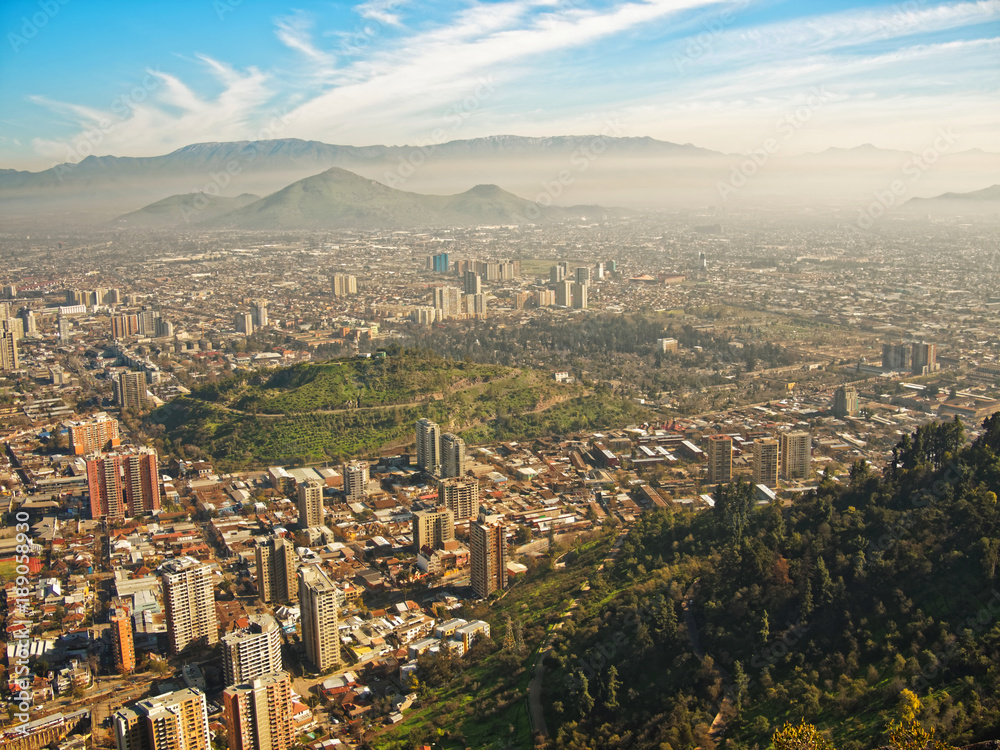 Fototapeta premium Santiago de Chile skyline