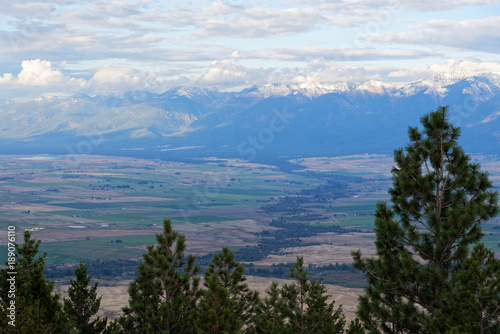 Scenery in Western Montana © tristanbnz