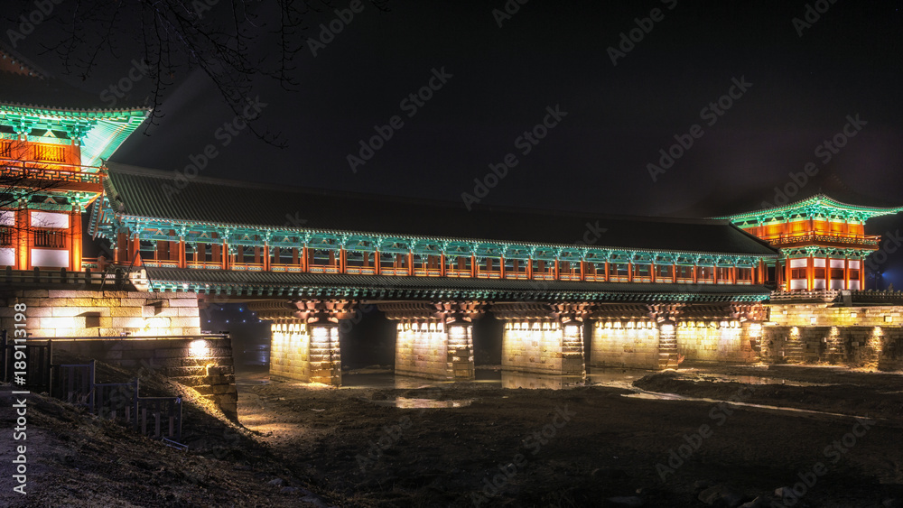 woljeonggyo bridge at night