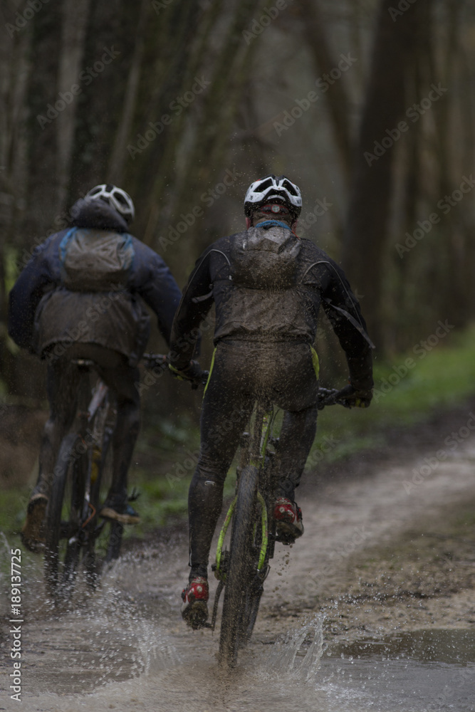 Fototapeta premium Course VTT