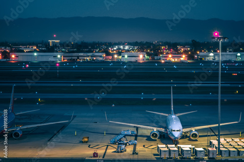 Fotografie early morning scenes at san jose california international airport