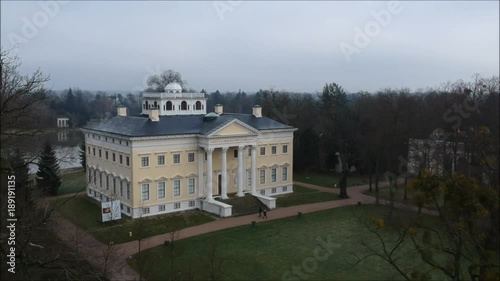  Drohne Weltkulturerbe Wörlitz Frühling Park Schloss  HS