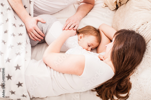 Cosleeping and breastfeeding