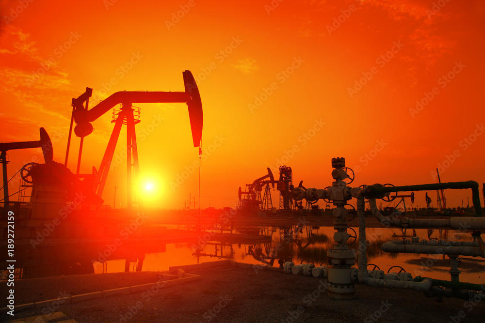 Oil pump, oil industry equipment Stock 写真 Adobe Stock