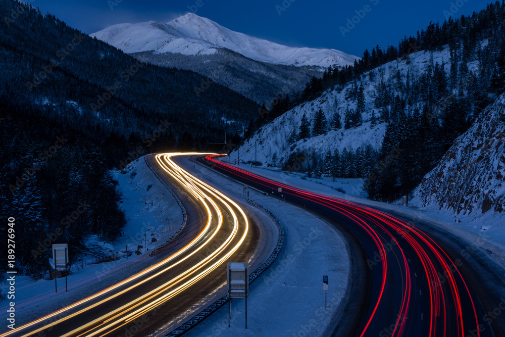 Fototapeta premium Traffic on I-70, Colorado