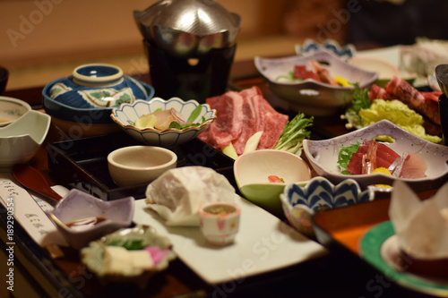 Fototapeta Naklejka Na Ścianę i Meble -  旅館のお食事