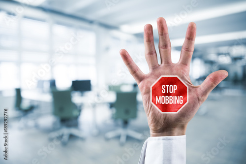 Stop mobbing photo