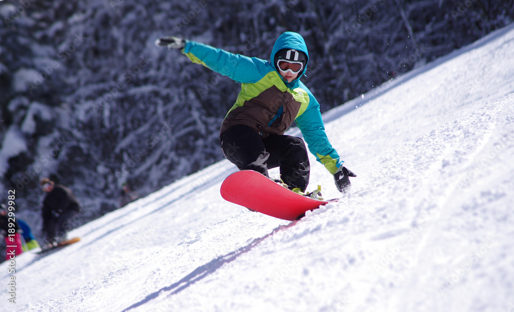 Sport d'hiver - snowboard