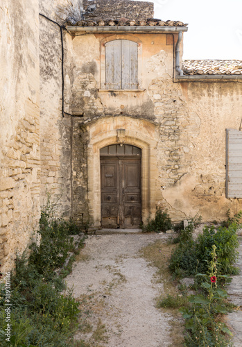Narrow street in medieval town Gordes. Provence, France © wjarek