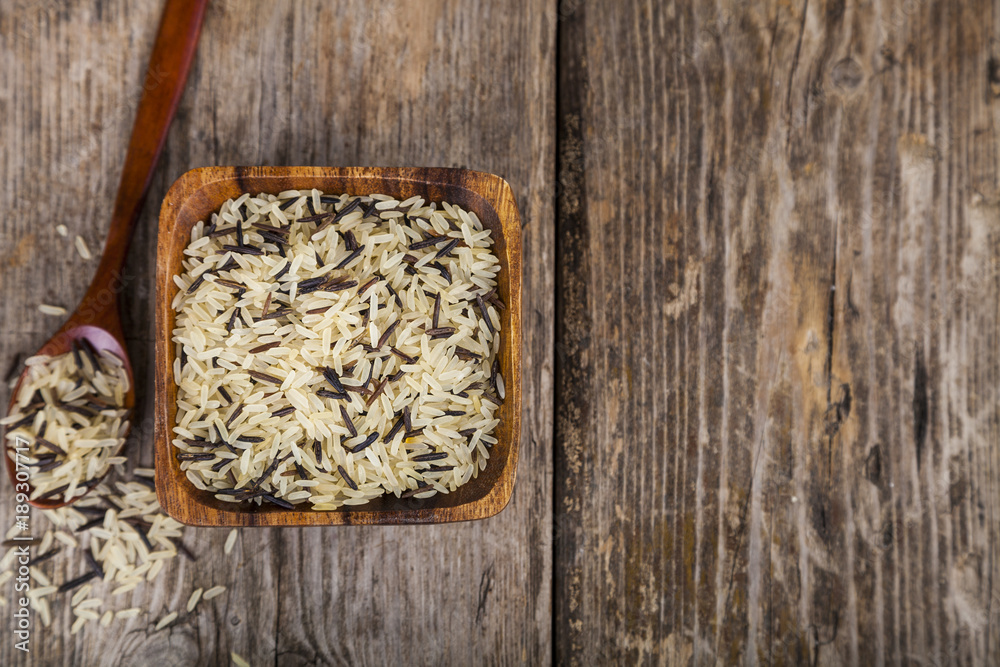 Mix of different varieties of rice Mix of different varieties of rice