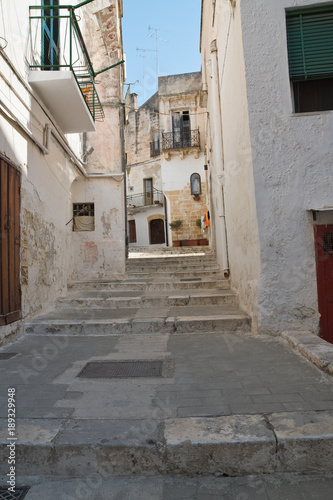 Fototapeta Naklejka Na Ścianę i Meble -  Alleyway. Castellaneta. Puglia. Italy. 