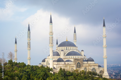 istanbul camlica mosque; camlica tepesi camii under construction camlica mosque is the largest photo