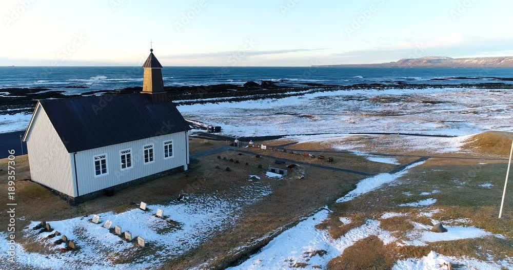 église en bois en vue aérienne