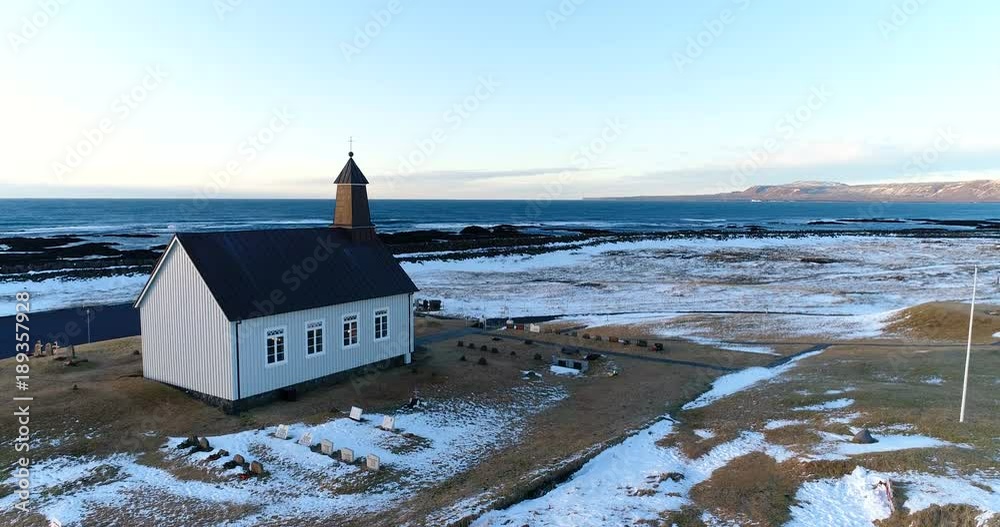 église en bois en vue aérienne