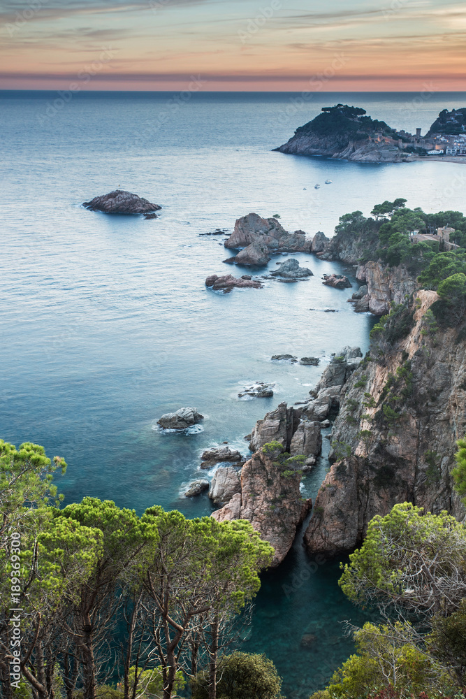 Fototapeta premium Great sunset in village of Tossa de Mar, Costa Brava. Spain.