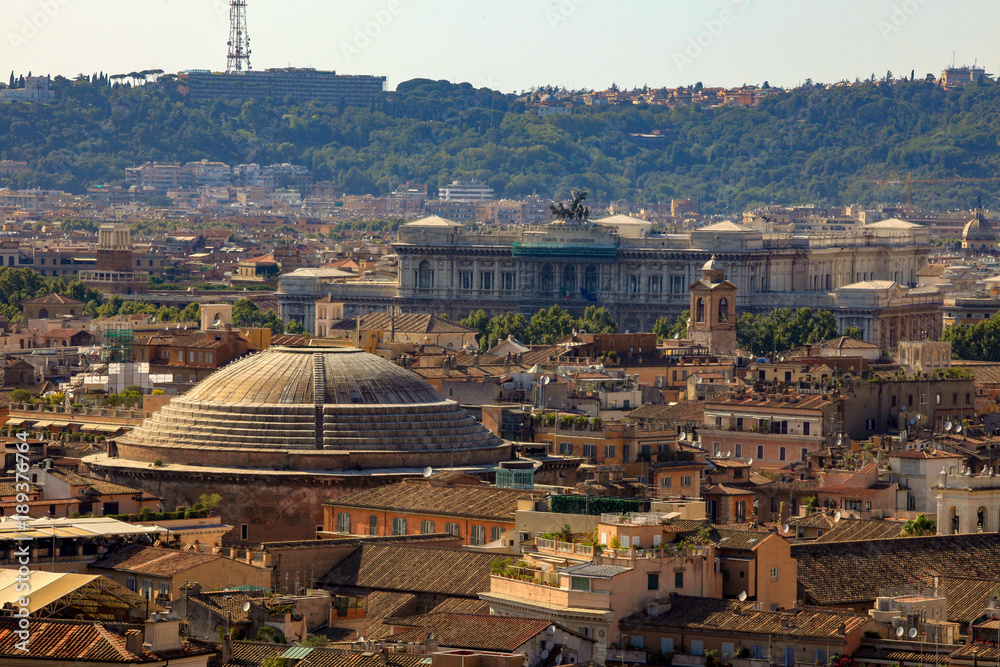 Pantheon and Piazza Venezia