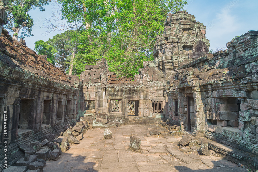 Amazing Angkor Wat Temple in Siem reap, Cambodia