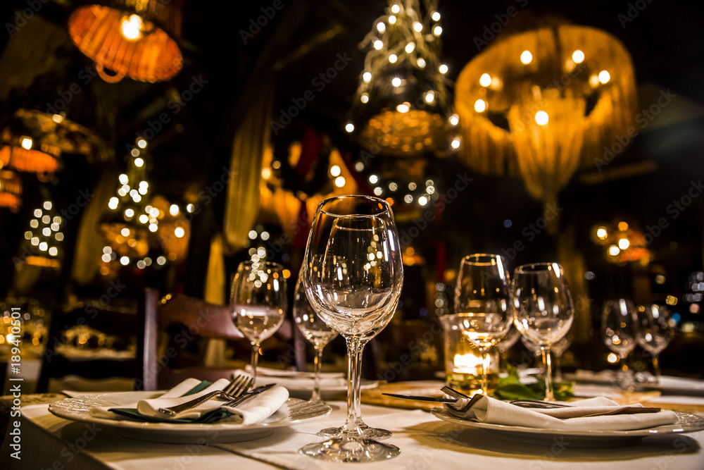 luxury elegant table setting dinner in a restaurant - obrazy, fototapety, plakaty 