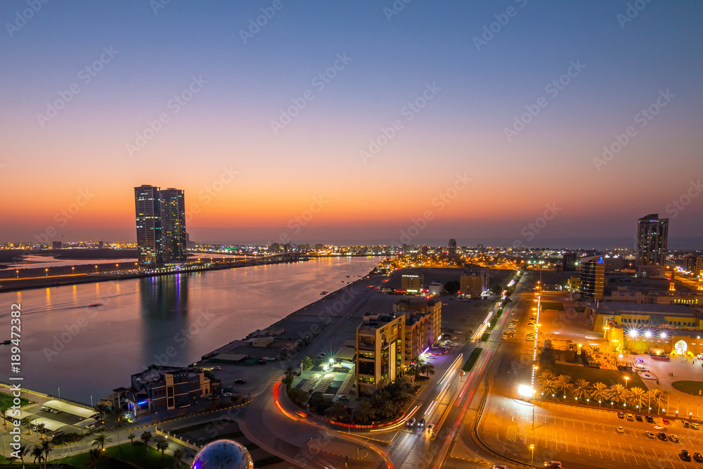 Naklejka premium Aerial view to Ras Al Khaimah from the bar located on the top of the hilton hotel