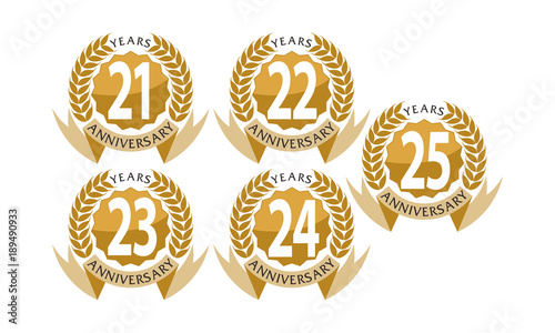 Ribbon Anniversary Leaf Template Set