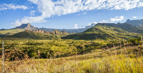 Fotografie Scenic view of the Drakensberg Mountains in South Africa.