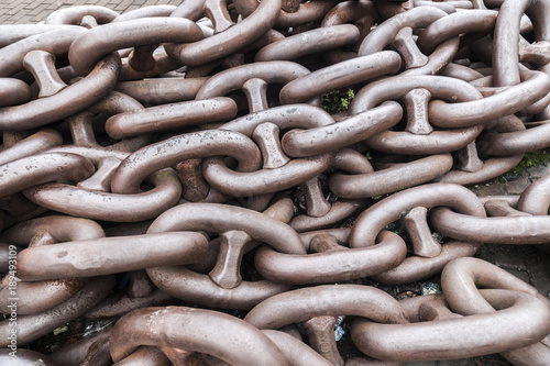 Big boat chains over floor.