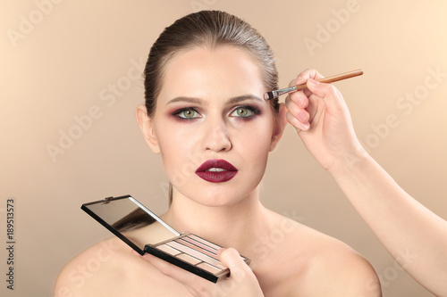 Professional visage artist ...
