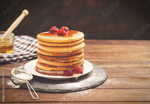 American Breakfast Pancakes 