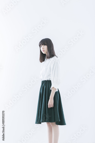 女性