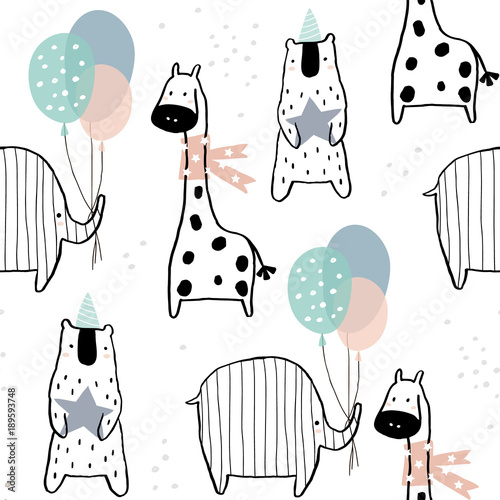 Photo Seamless pattern with hand drawn giraffe, elephant, bear and party elements