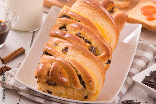 Brioche with chocolate chips. 