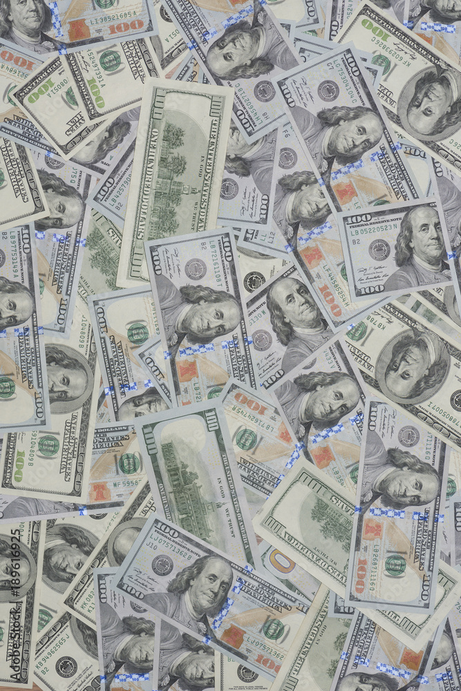 100 US Dollars banknotes (old and new sample) 100 US Dollars banknotes (old and new sample)